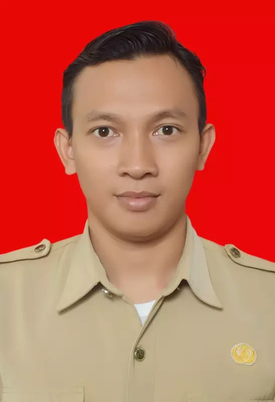 Rifqi Rizki Asmar, S.Sos
