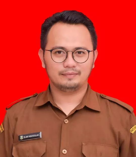 Tb. Arif Hidayatullah, S. Pd